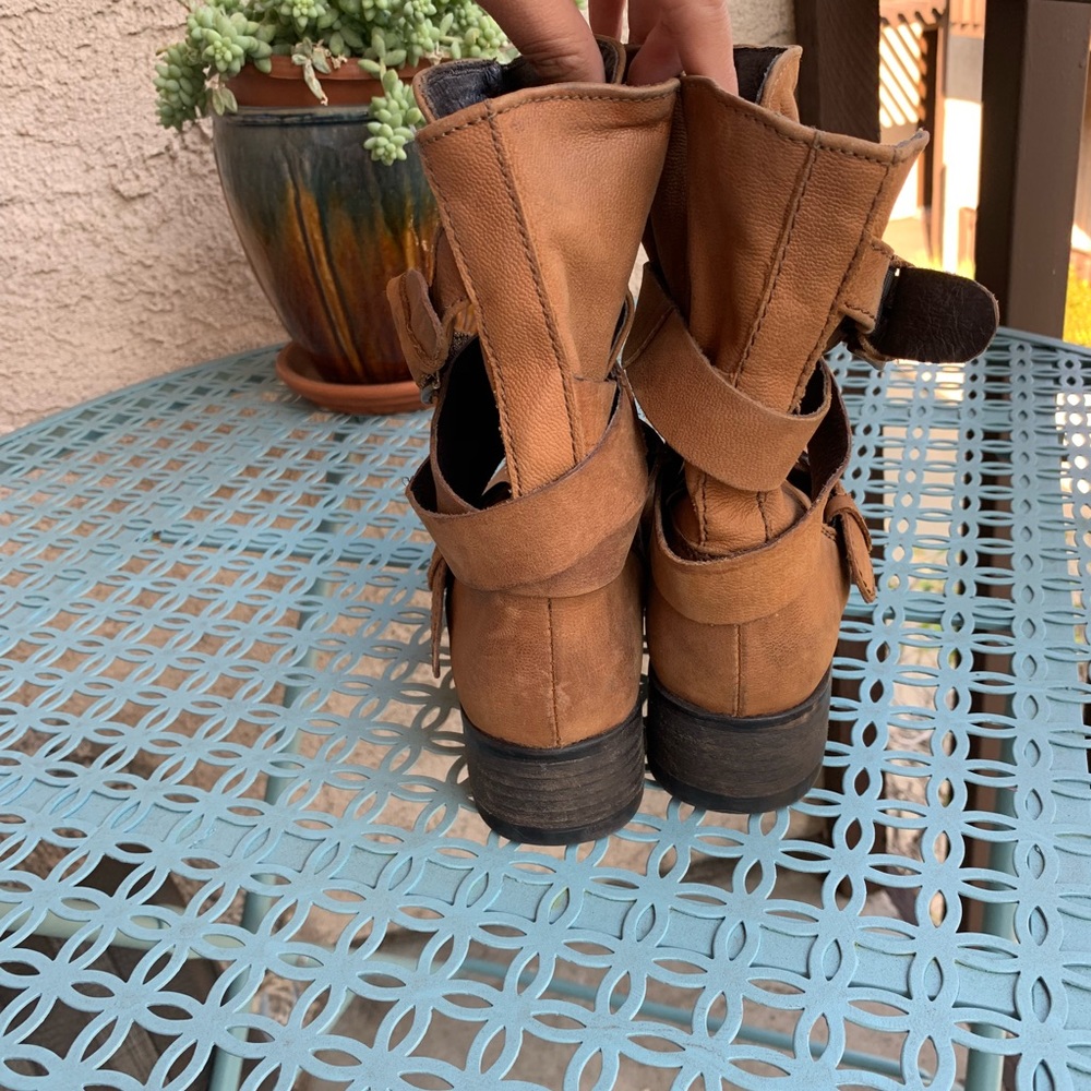 Steve Madden Booties - Picture 3 of 4